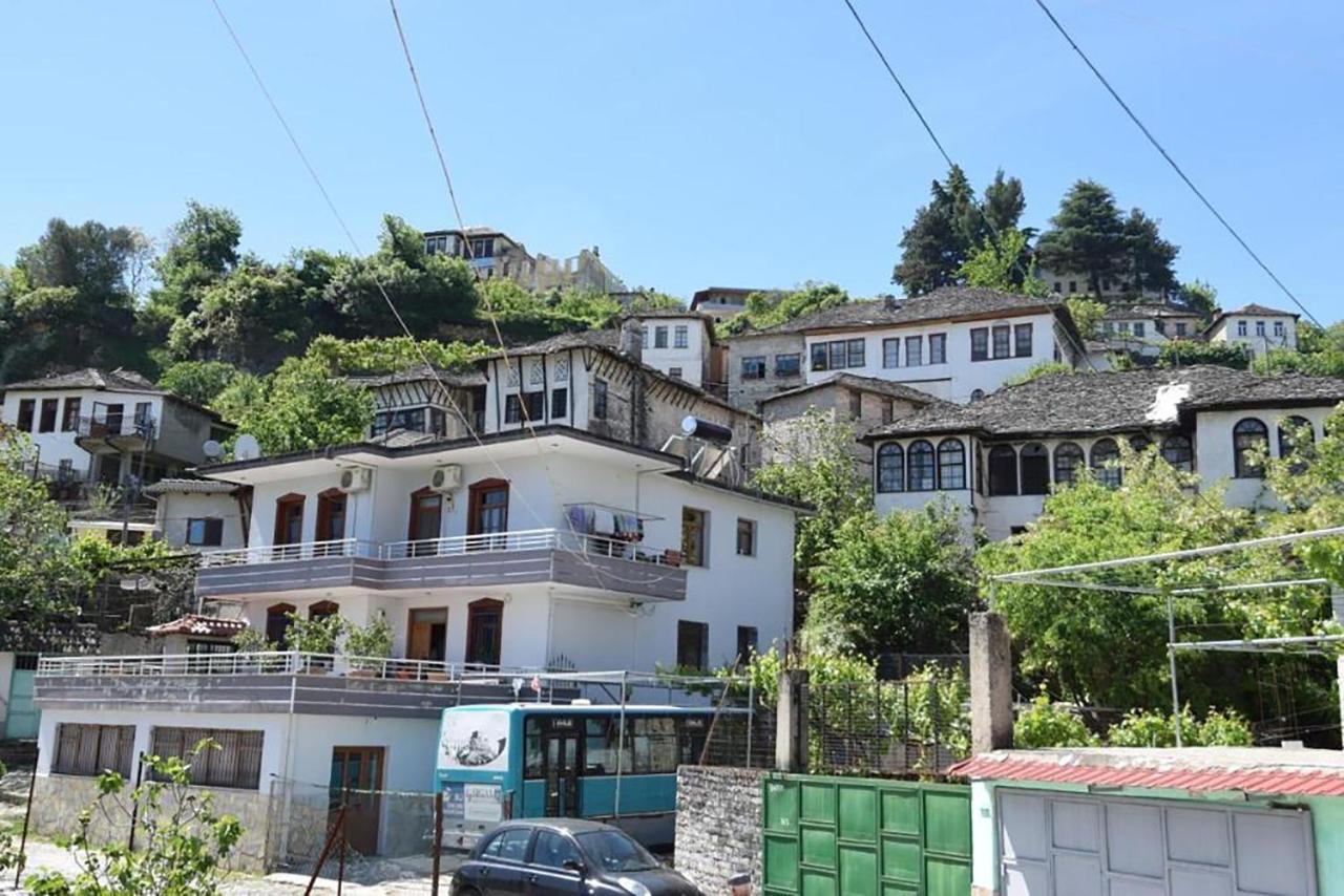 Hotel Brahimi Gjirokastër Exterior foto